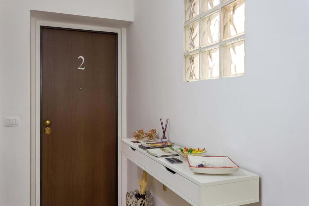 Centre Apartment Grotte Bianche 2 CTA Exterior foto