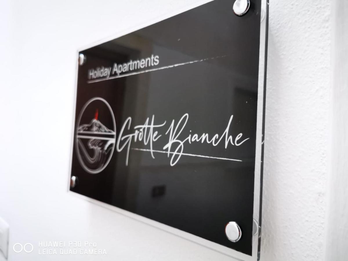 Centre Apartment Grotte Bianche 2 CTA Exterior foto
